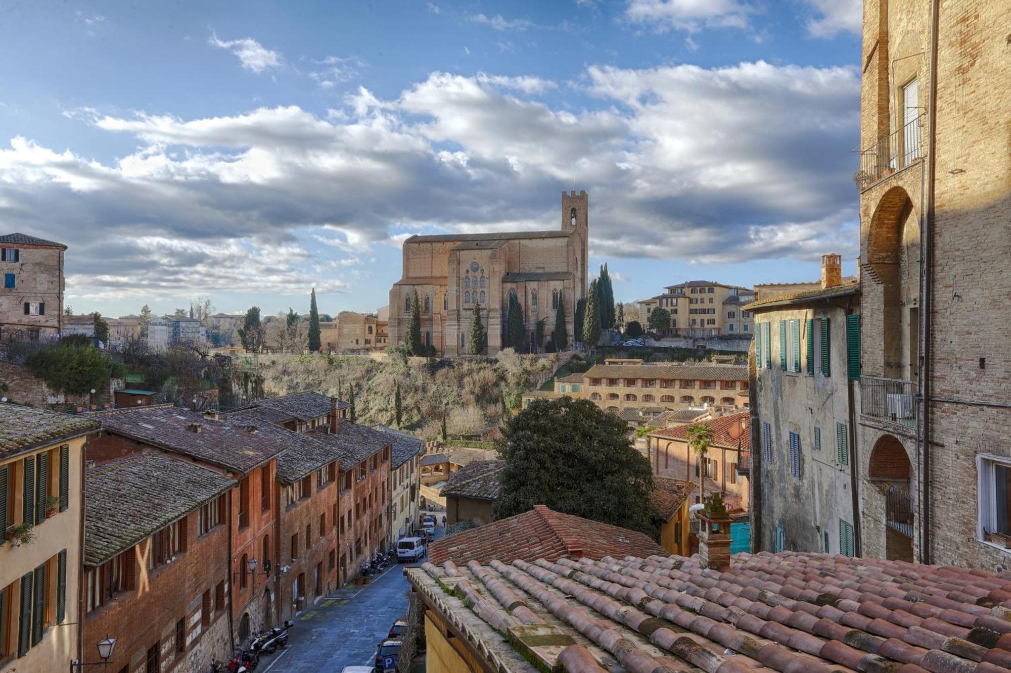 Attilio Camere Siena Exterior photo